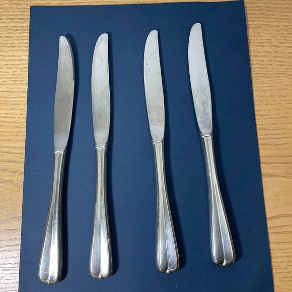 Vintage Oneida GALA IMPULSE Set of 4 Dinner Knives Stainless Flatware Silverware - Picture 2 of 4